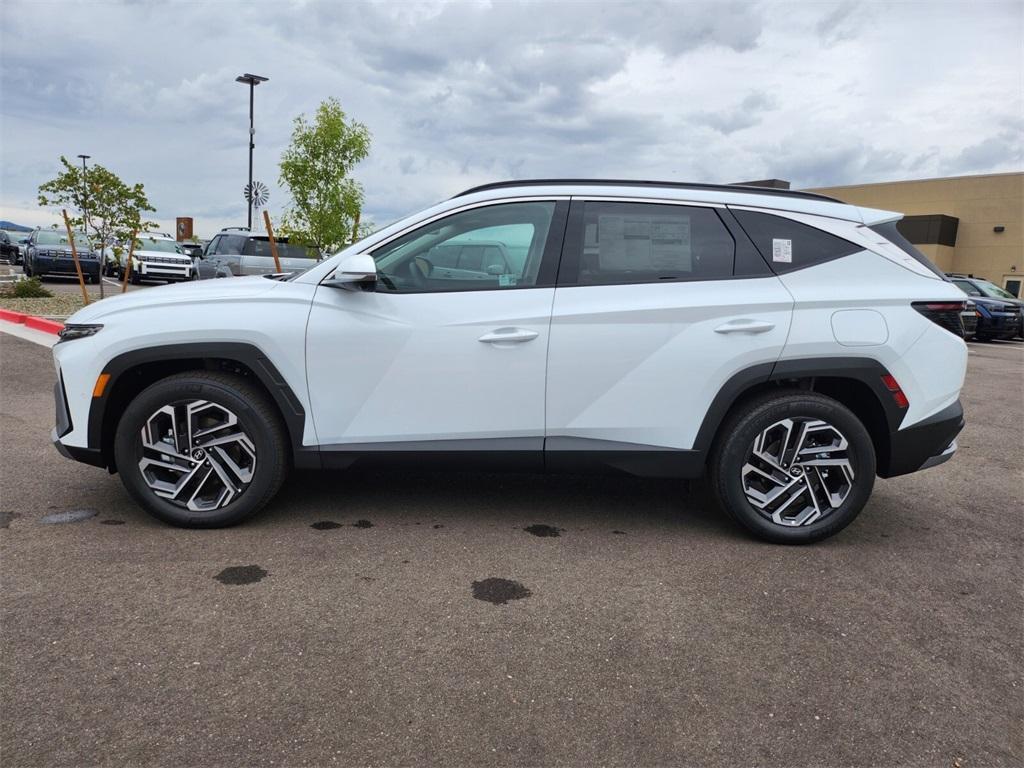 new 2025 Hyundai TUCSON Hybrid car, priced at $40,047
