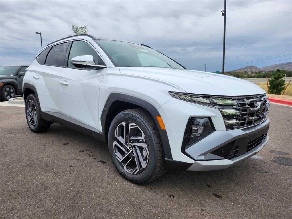 new 2025 Hyundai TUCSON Hybrid car, priced at $40,047
