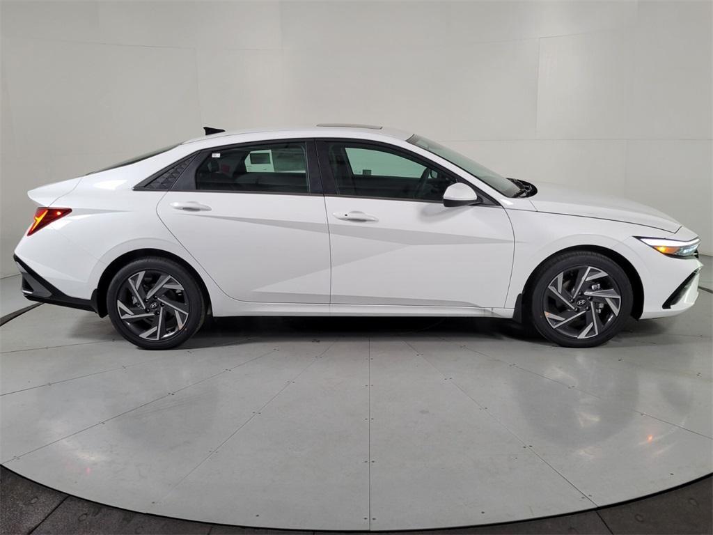 new 2025 Hyundai Elantra car, priced at $25,806