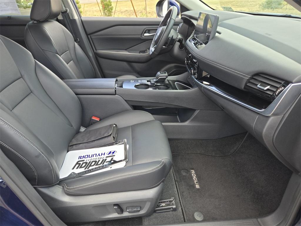 used 2024 Nissan Rogue car, priced at $27,778