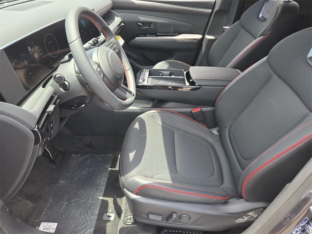 new 2025 Hyundai TUCSON Hybrid car, priced at $39,037
