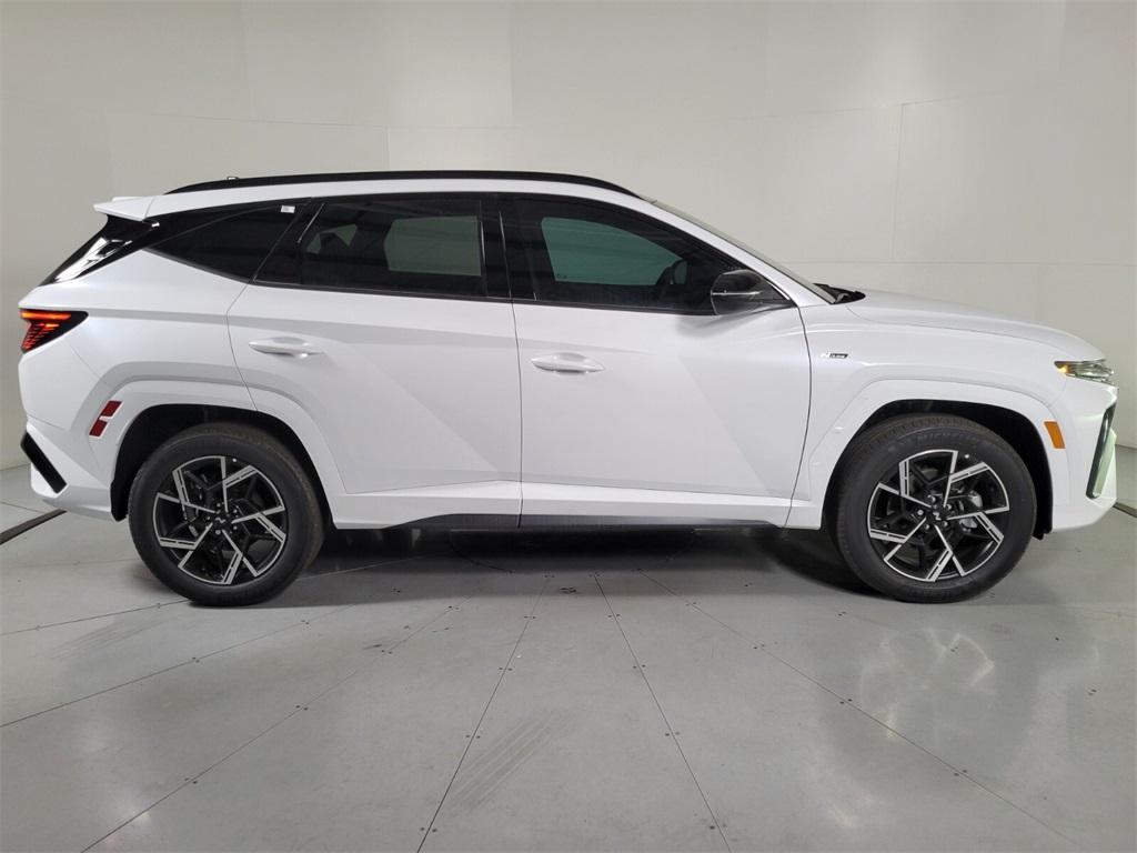 new 2025 Hyundai Tucson Hybrid car, priced at $39,891