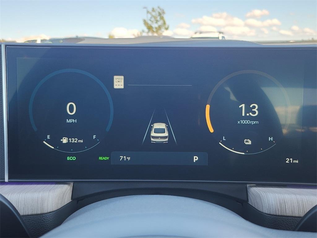 new 2025 Hyundai Sonata Hybrid car, priced at $36,693