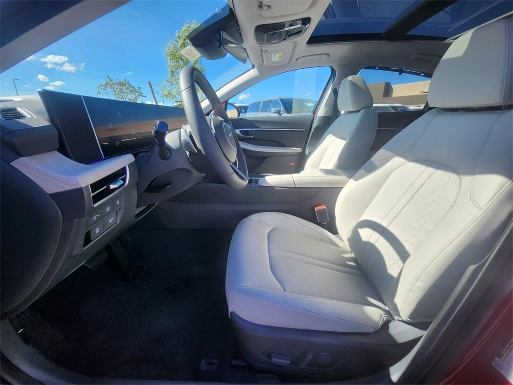 new 2025 Hyundai Sonata Hybrid car, priced at $36,693
