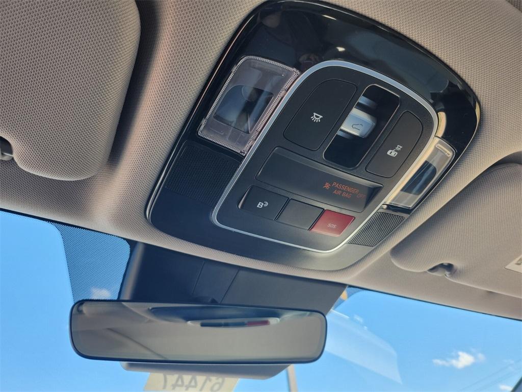 new 2025 Hyundai Sonata Hybrid car, priced at $36,693