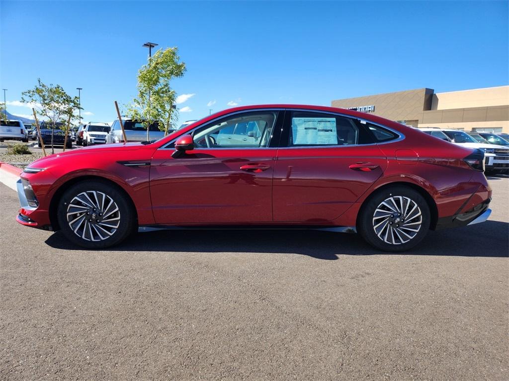 new 2025 Hyundai Sonata Hybrid car, priced at $36,693