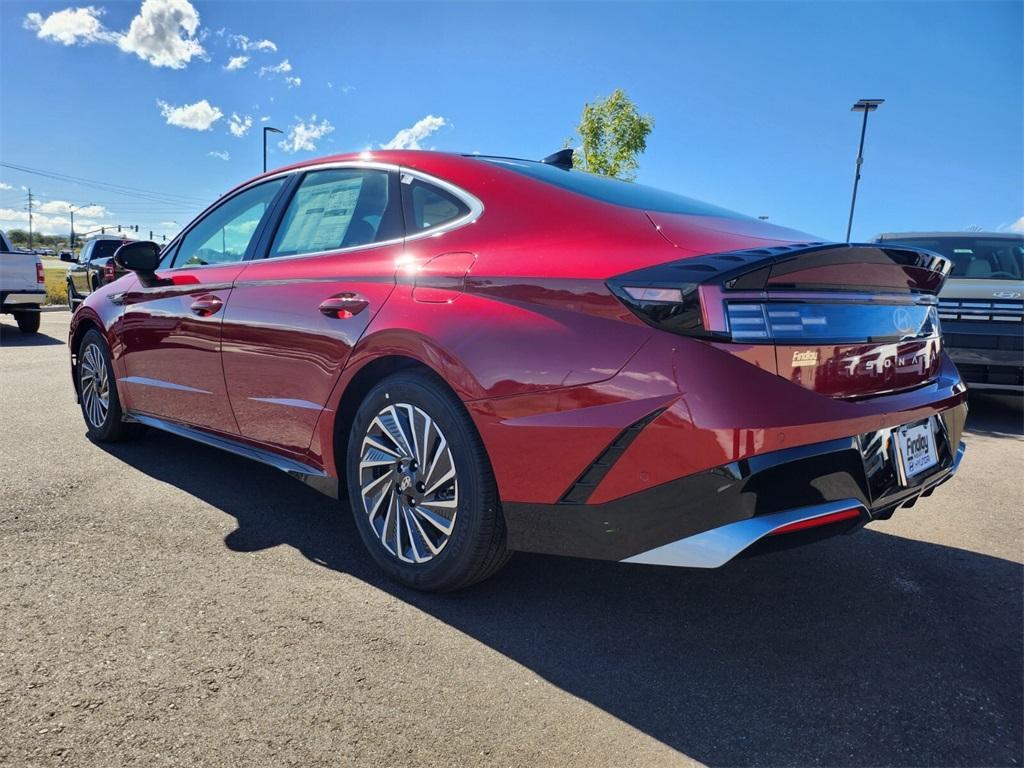 new 2025 Hyundai Sonata Hybrid car, priced at $36,693