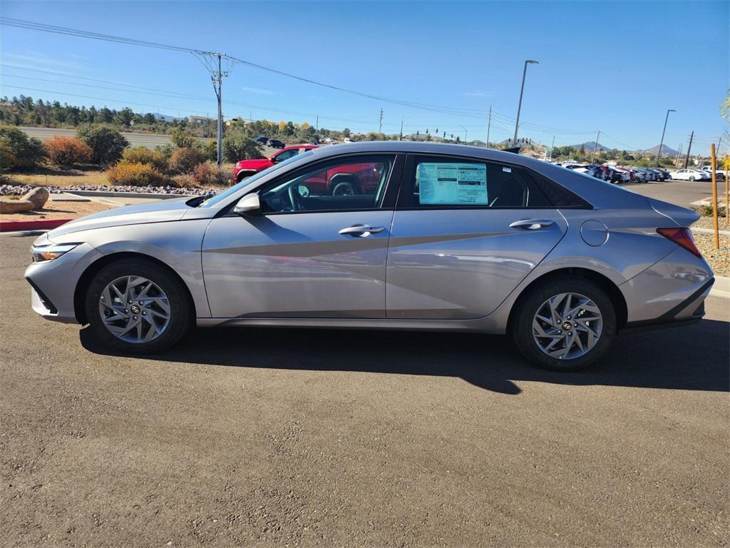 new 2026 Hyundai ELANTRA HEV car, priced at $26,015