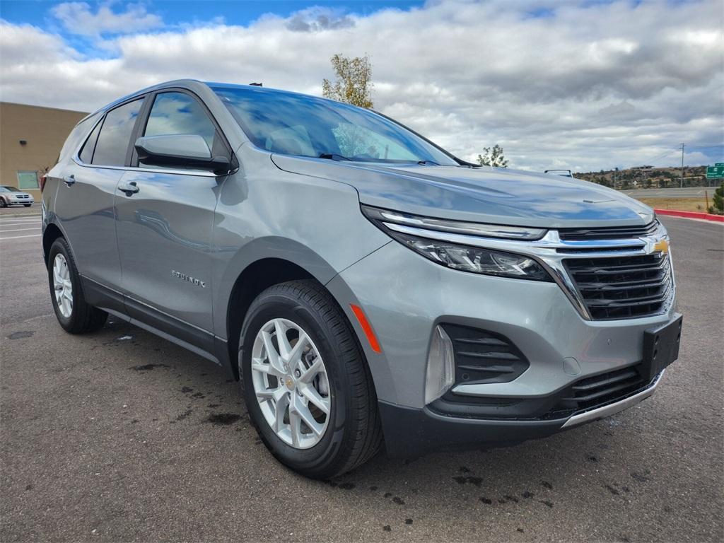 used 2024 Chevrolet Equinox car, priced at $21,532