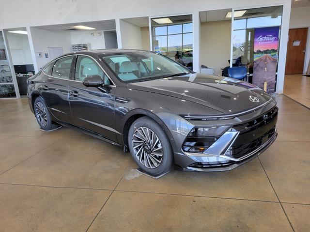 new 2024 Hyundai Sonata Hybrid car, priced at $36,334