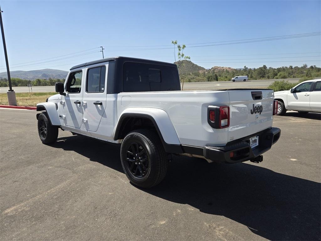 used 2023 Jeep Gladiator car, priced at $30,635