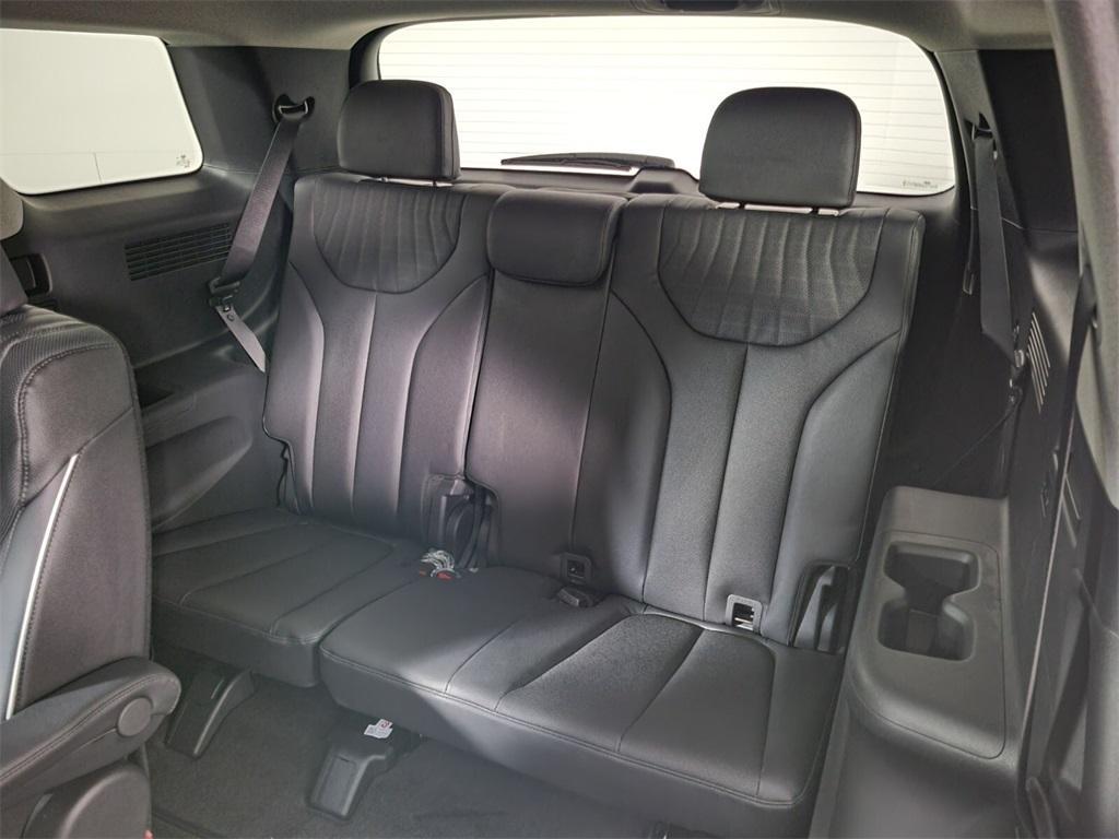 new 2025 Hyundai Palisade car, priced at $50,020
