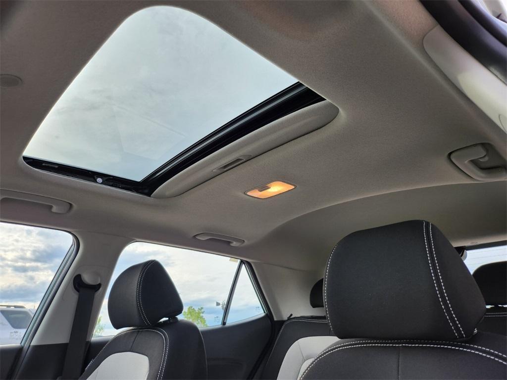 new 2025 Hyundai Venue car, priced at $23,147