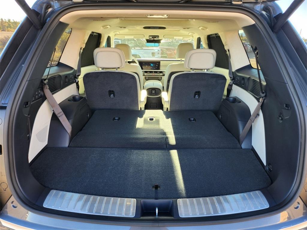 new 2026 Hyundai Palisade Hybrid car, priced at $58,521