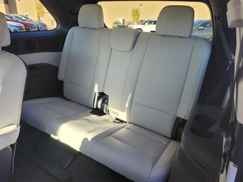 new 2026 Hyundai Palisade Hybrid car, priced at $58,521