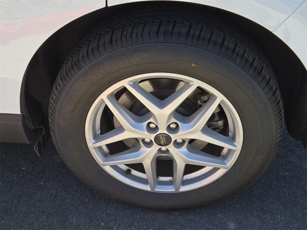 used 2023 Ford Edge car, priced at $23,158