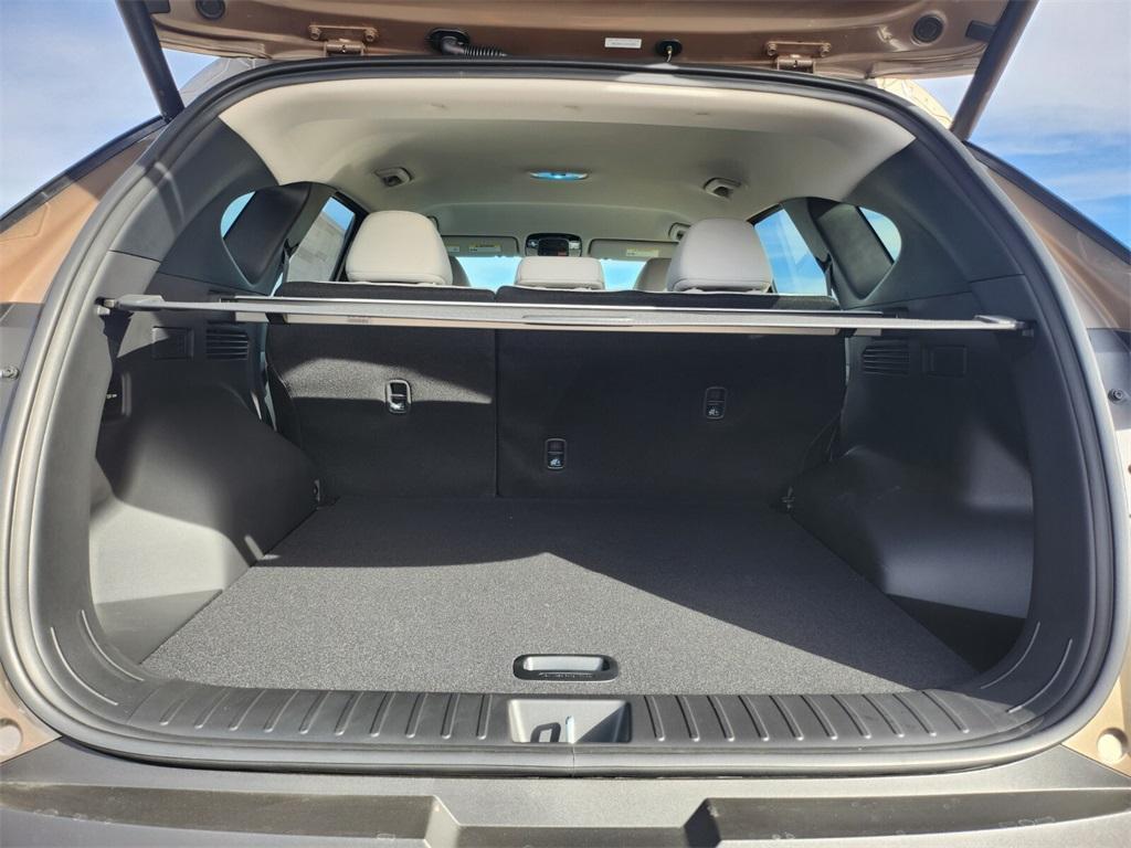 new 2026 Hyundai TUCSON Hybrid car, priced at $32,532