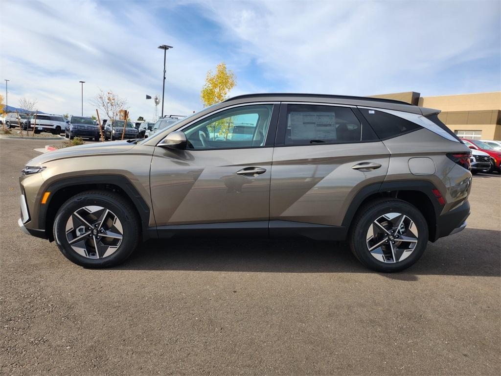 new 2026 Hyundai TUCSON Hybrid car, priced at $32,532