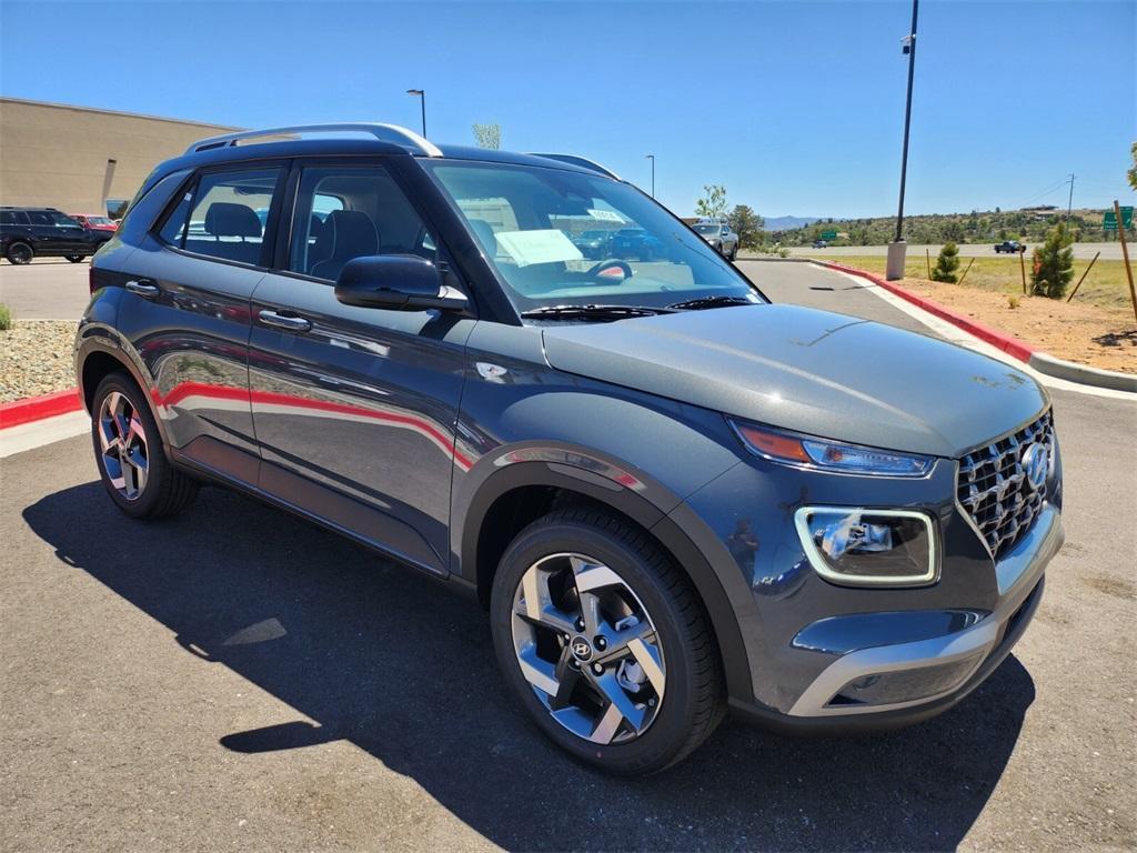 new 2025 Hyundai Venue car, priced at $24,284