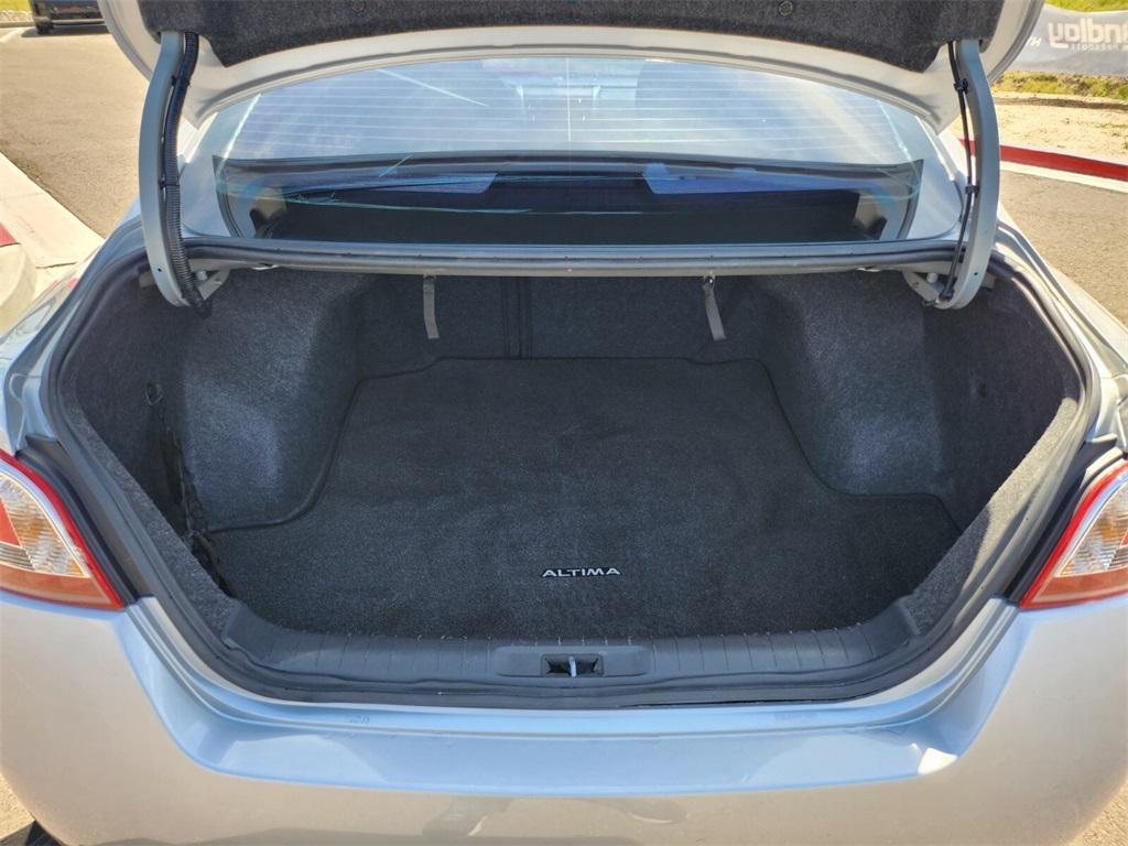 used 2013 Nissan Altima car, priced at $7,704