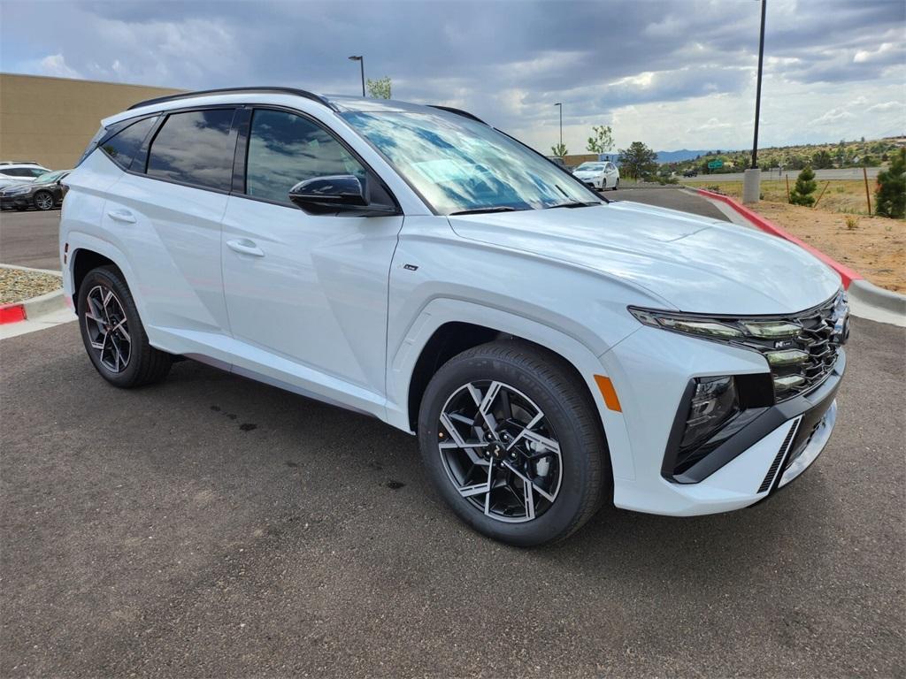 new 2025 Hyundai TUCSON Hybrid car, priced at $38,749