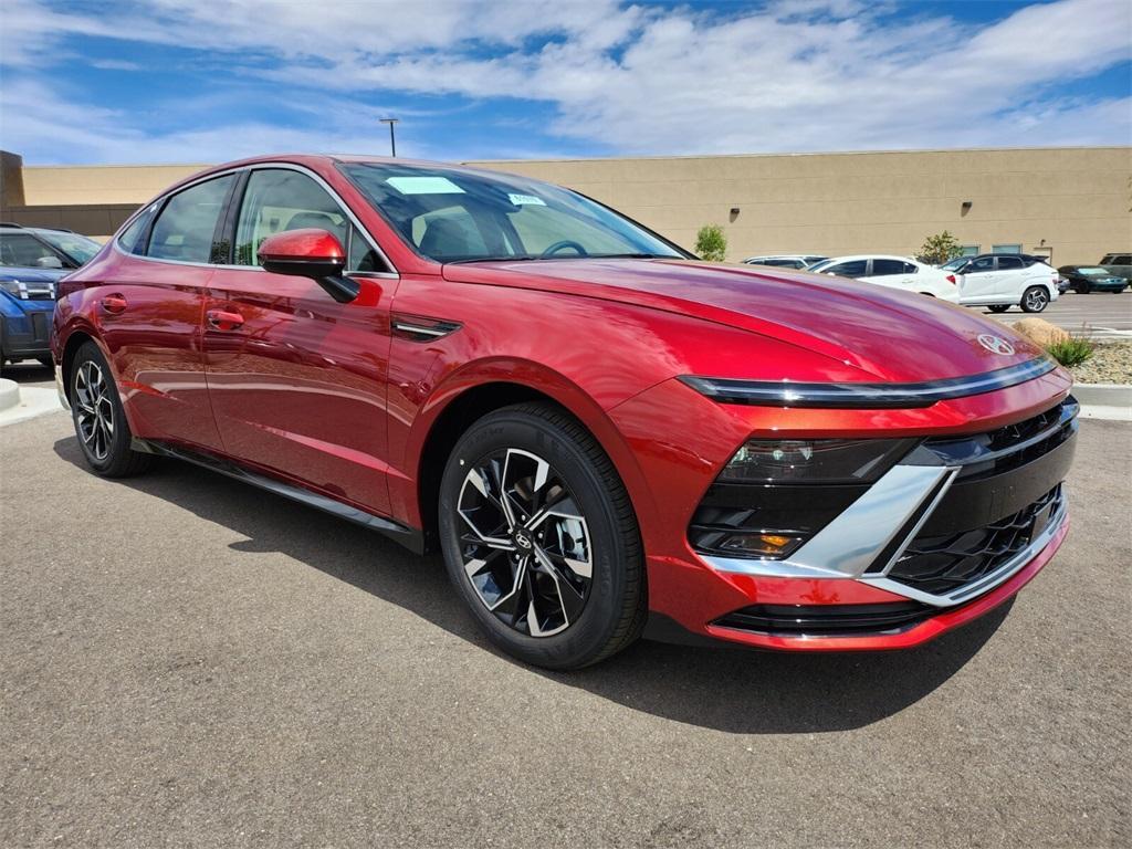 new 2025 Hyundai Sonata car, priced at $28,758