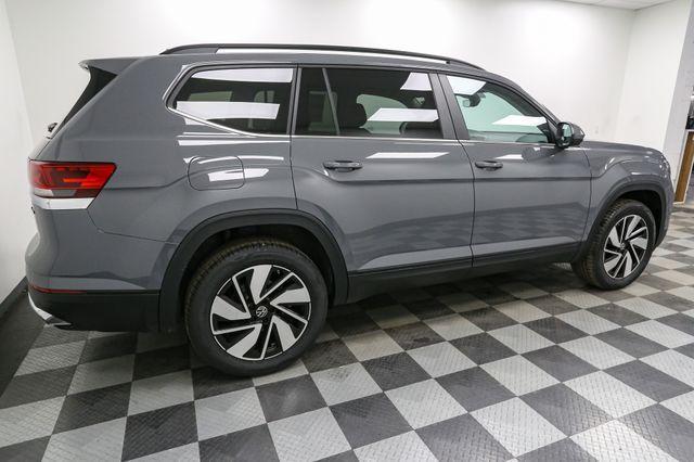 new 2025 Volkswagen Atlas car, priced at $43,283