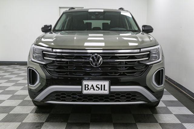 new 2024 Volkswagen Atlas car, priced at $43,297