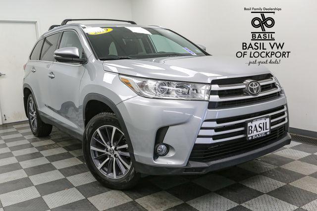 used 2019 Toyota Highlander car, priced at $25,593