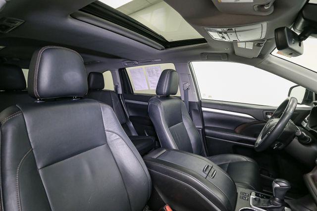 used 2019 Toyota Highlander car, priced at $25,593
