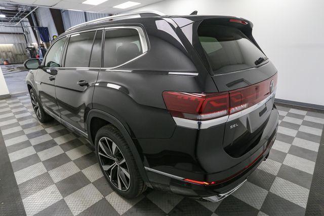 new 2025 Volkswagen Atlas car, priced at $52,616