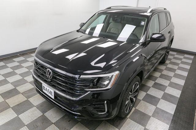 new 2025 Volkswagen Atlas car, priced at $52,616