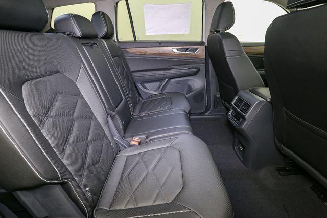 new 2025 Volkswagen Atlas car, priced at $42,315