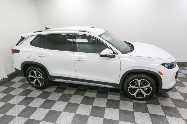new 2025 Volkswagen Tiguan car, priced at $34,011