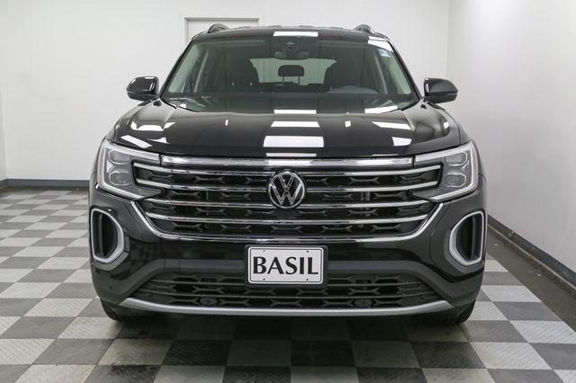 new 2025 Volkswagen Atlas car, priced at $43,827