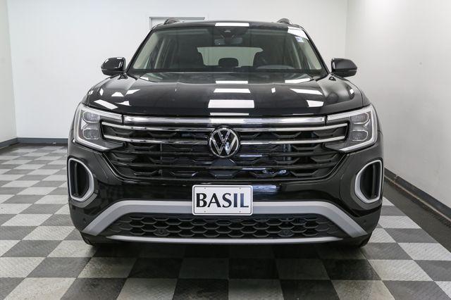 new 2024 Volkswagen Atlas car, priced at $48,887