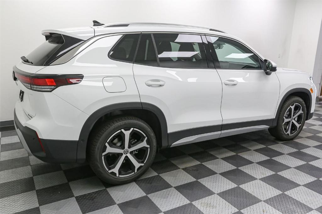 new 2025 Volkswagen Tiguan car, priced at $34,469