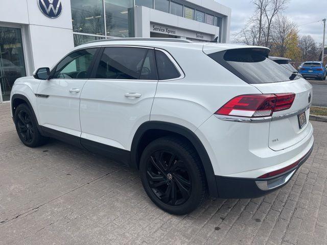 used 2021 Volkswagen Atlas Cross Sport car, priced at $27,495