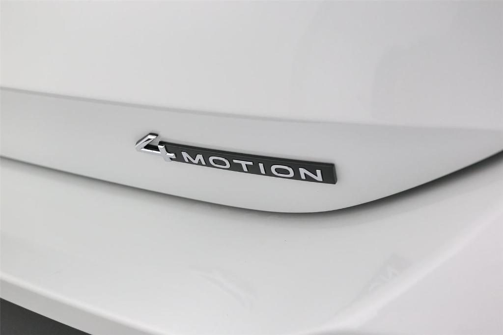 new 2025 Volkswagen Tiguan car, priced at $31,288