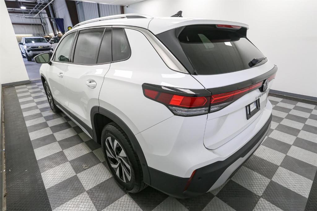 new 2025 Volkswagen Tiguan car, priced at $31,288