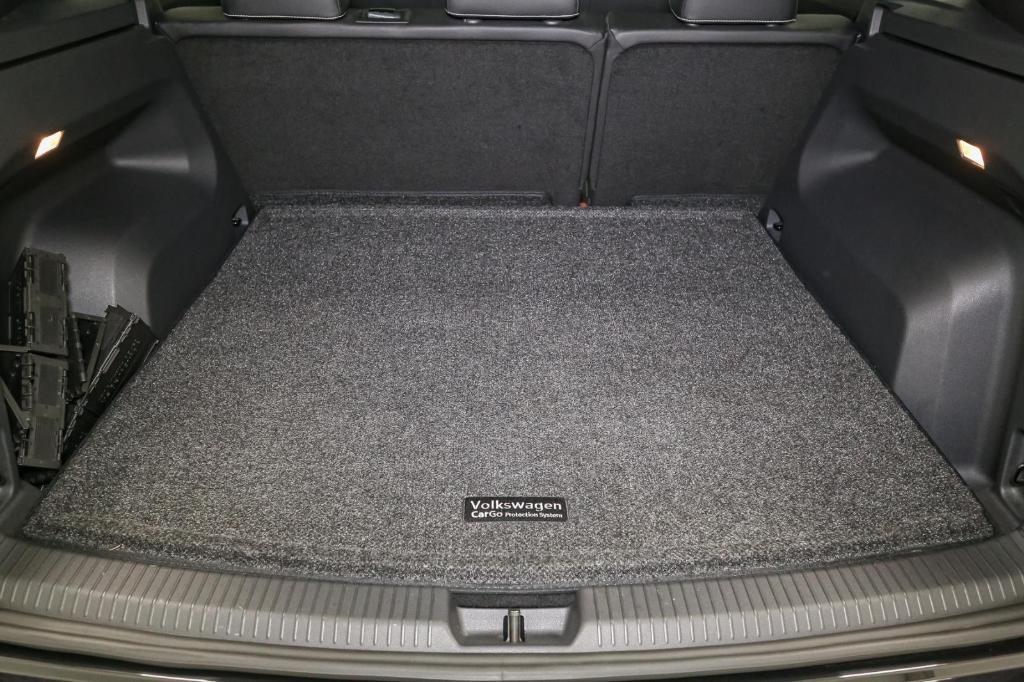 used 2020 Volkswagen Atlas Cross Sport car, priced at $24,125