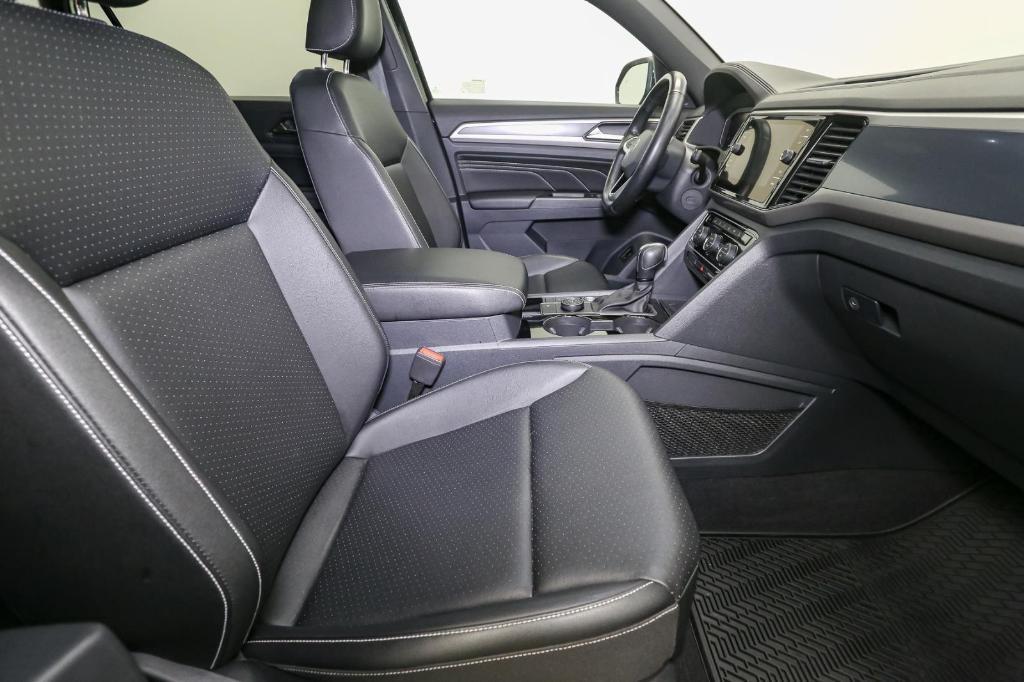 used 2020 Volkswagen Atlas Cross Sport car, priced at $24,125