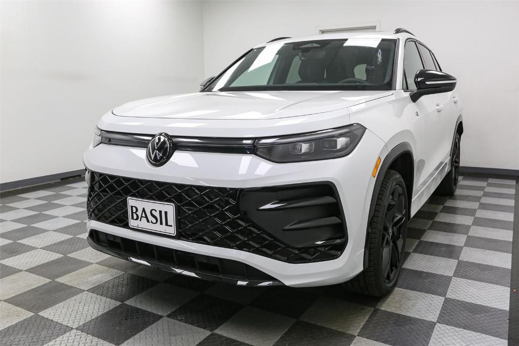 new 2025 Volkswagen Tiguan car, priced at $37,820