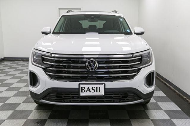 new 2024 Volkswagen Atlas car, priced at $40,995