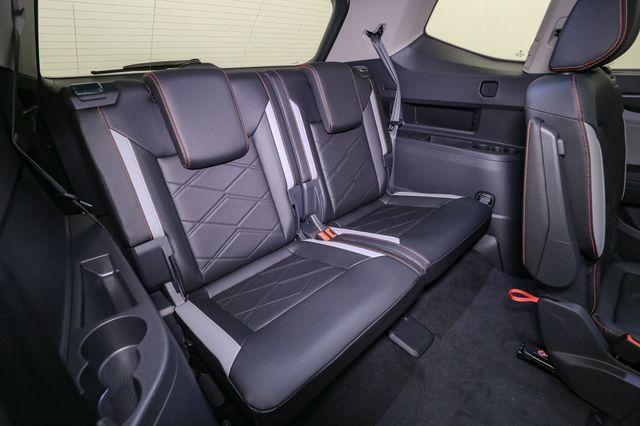 new 2025 Volkswagen Atlas car, priced at $44,427