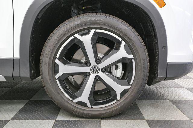 new 2025 Volkswagen Tiguan car, priced at $35,043
