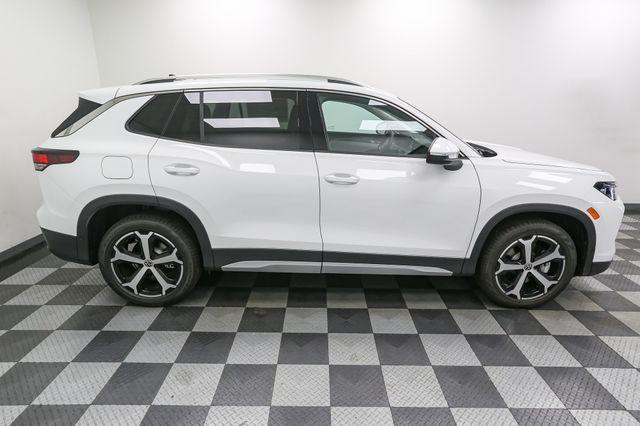 new 2025 Volkswagen Tiguan car, priced at $35,043