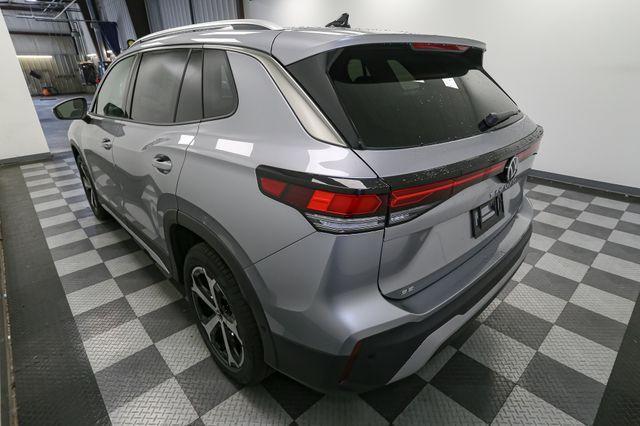 new 2025 Volkswagen Tiguan car, priced at $35,166
