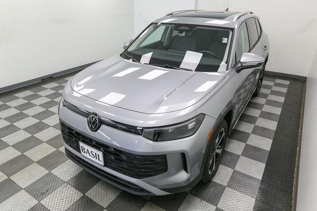 new 2025 Volkswagen Tiguan car, priced at $35,166