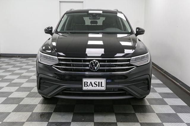 new 2024 Volkswagen Tiguan car